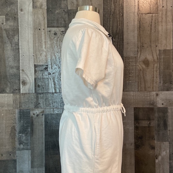 PrettyLittleThing white romper size 10 sporty athleisure skater California - Picture 11 of 13